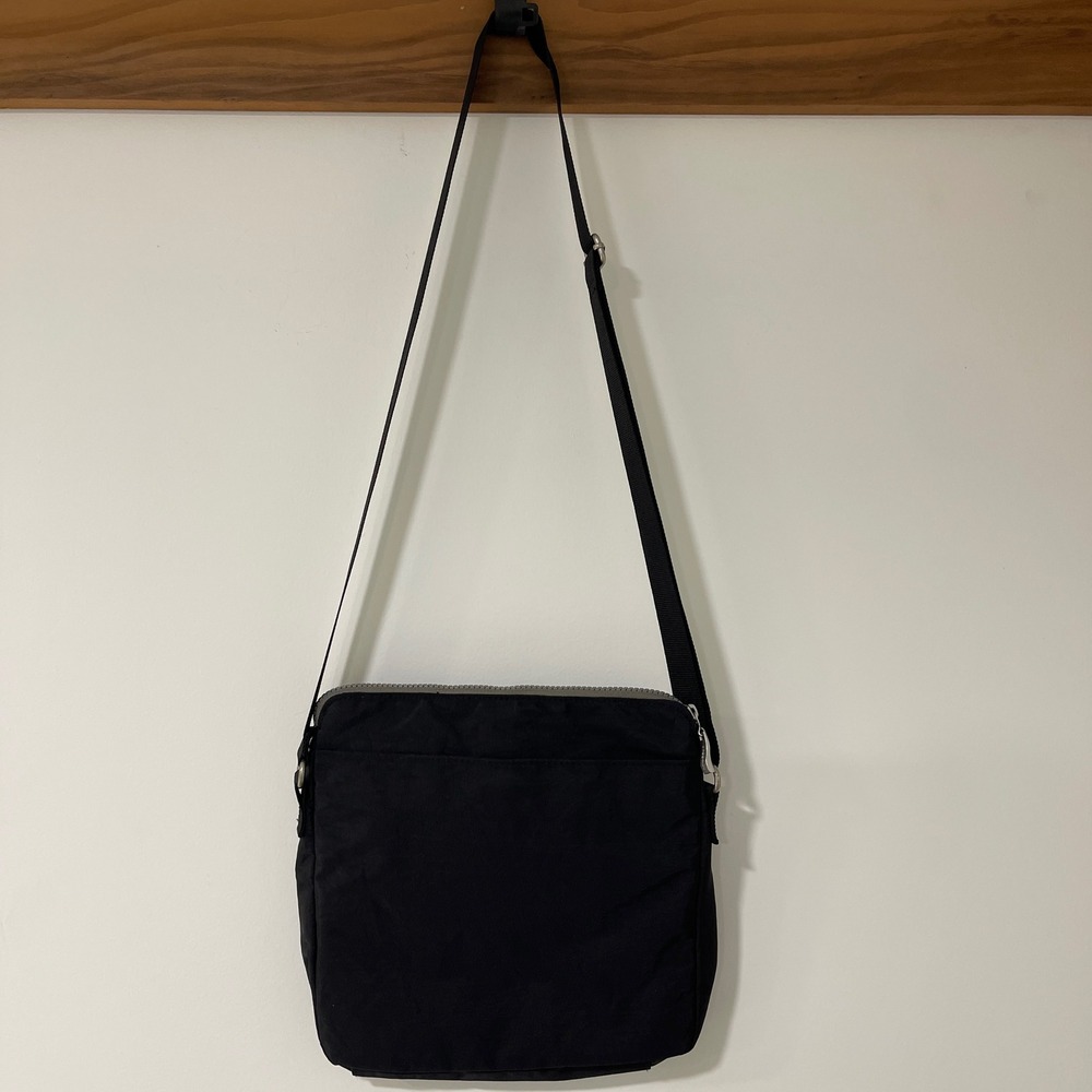 Baggallini Horizon Crossbody Bag Womens Medium Black Nylon Multi-Zip | Gorpcore - Picture 2 of 4
